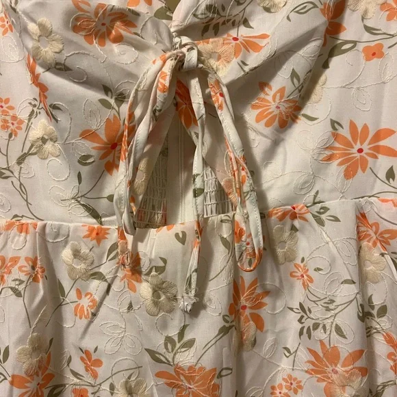 Petal & Pup Floral White Dress - Picture 6 of 9